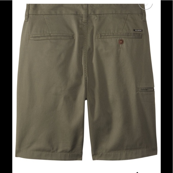Men’s BillabongCarter Stretch Shorts - Picture 2 of 2